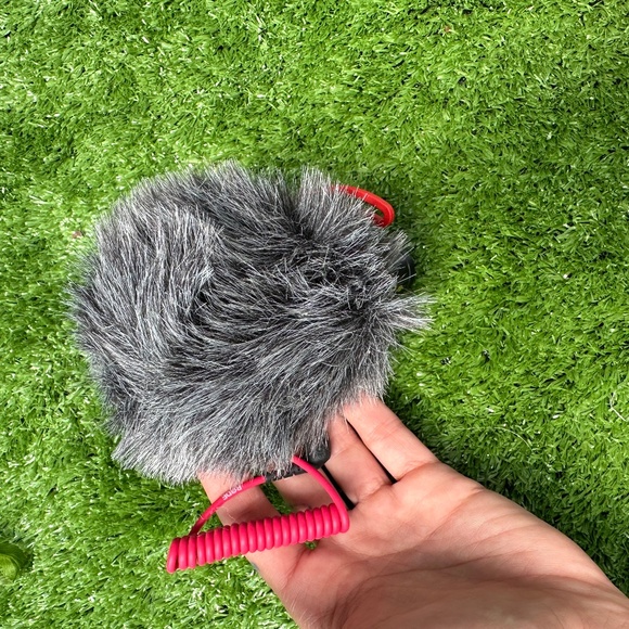 RODE VIDEOMICRO MICROPHONE - Picture 2 of 3